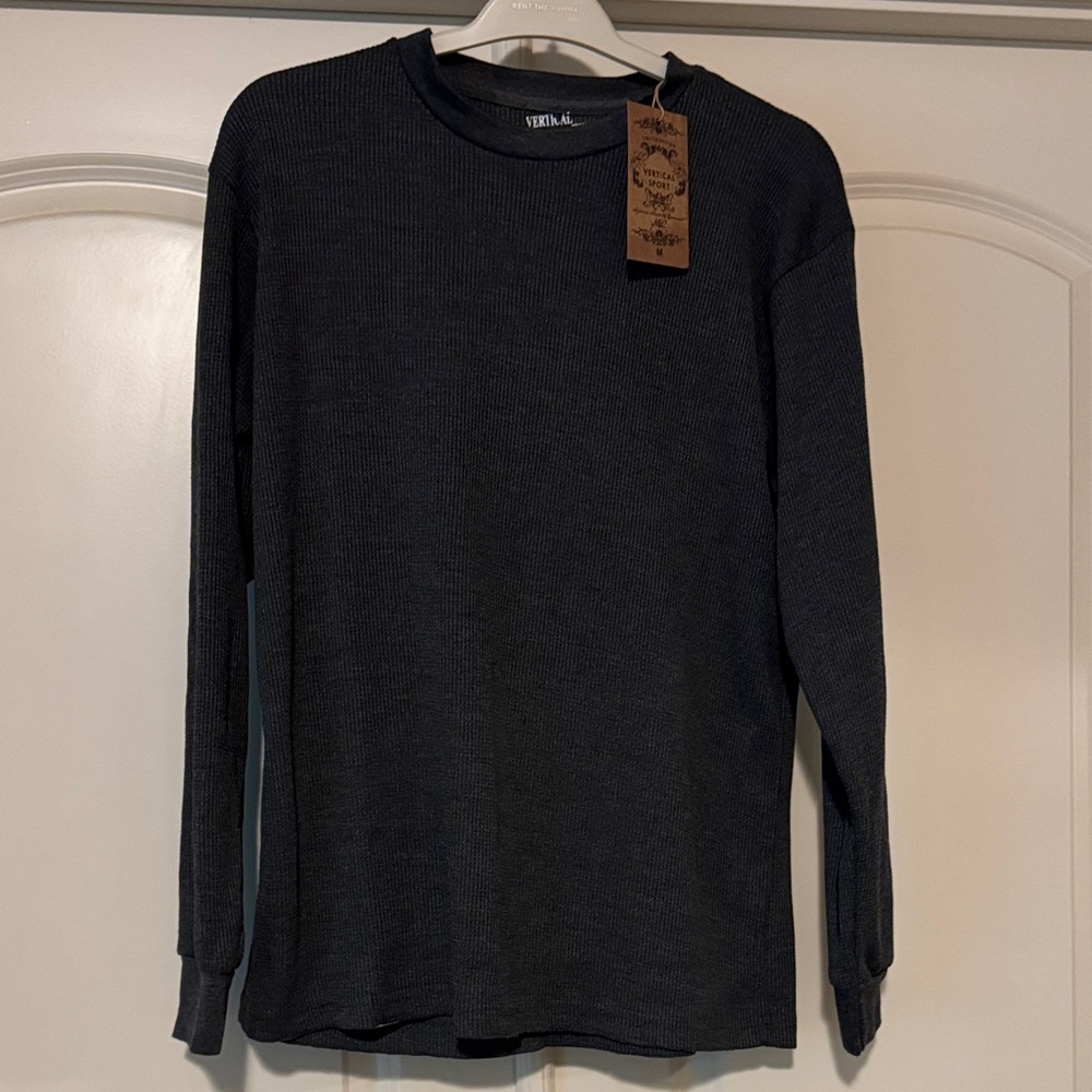 Men's  charcoal long sleeve thermal